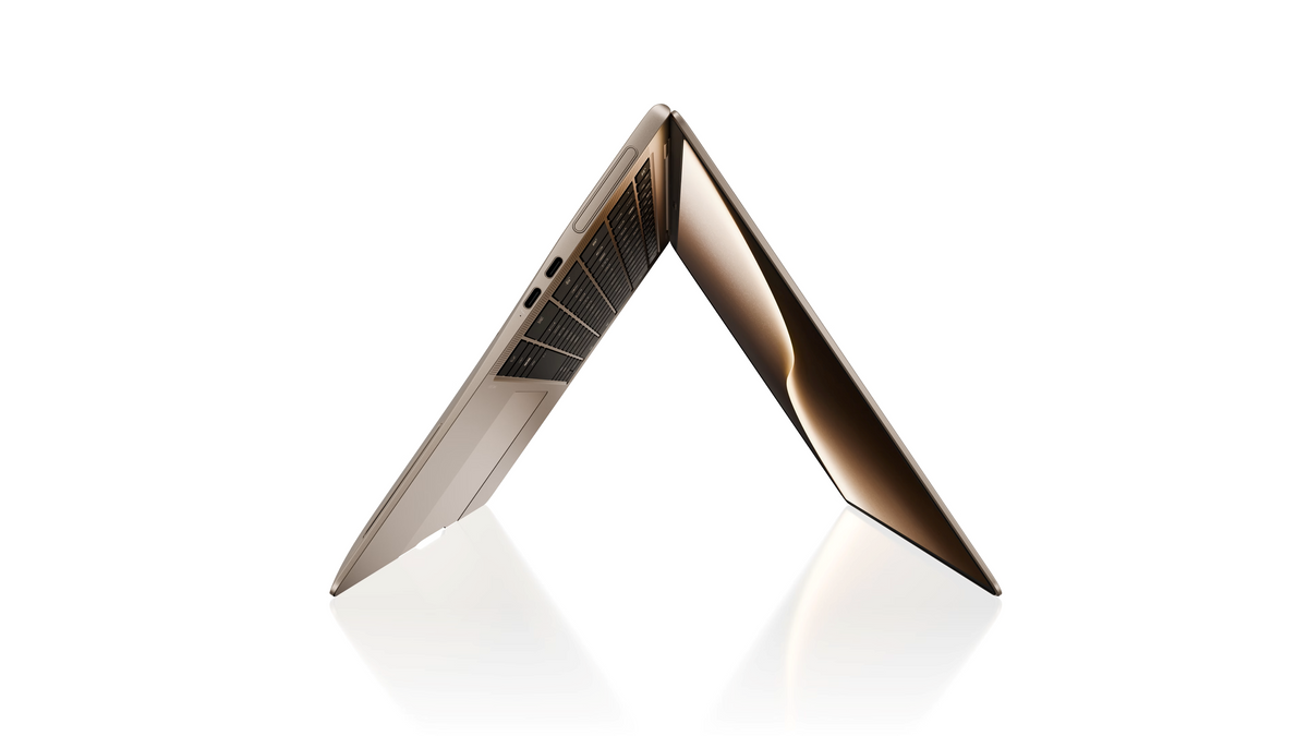 HONOR MagicBook Art 14 2025 Marron en mode tente